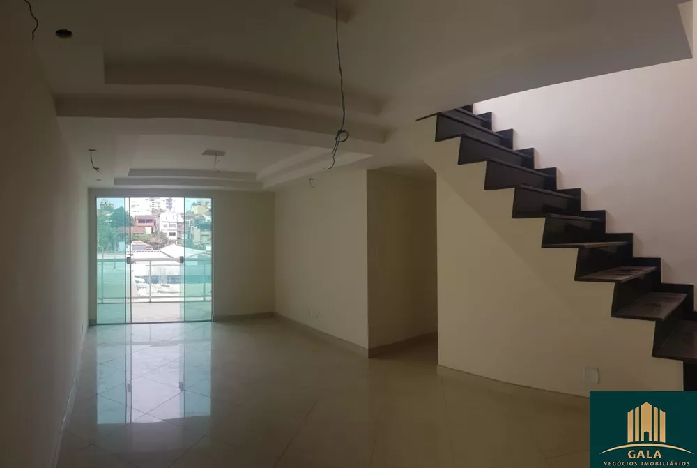 Casa à venda com 3 quartos, 200m² - Foto 3