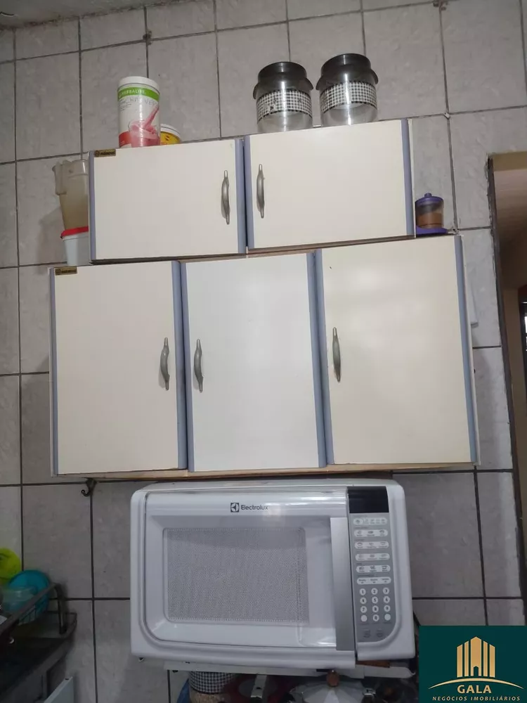 Apartamento à venda com 2 quartos, 65m² - Foto 4