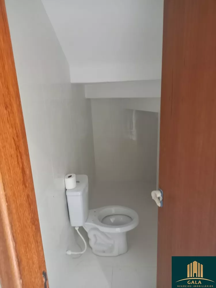 Casa à venda com 2 quartos, 79m² - Foto 5