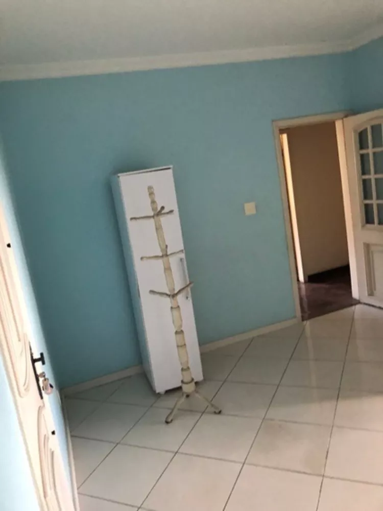 Cobertura à venda com 5 quartos, 250m² - Foto 2