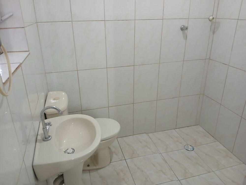 Casa à venda com 2 quartos, 170m² - Foto 4