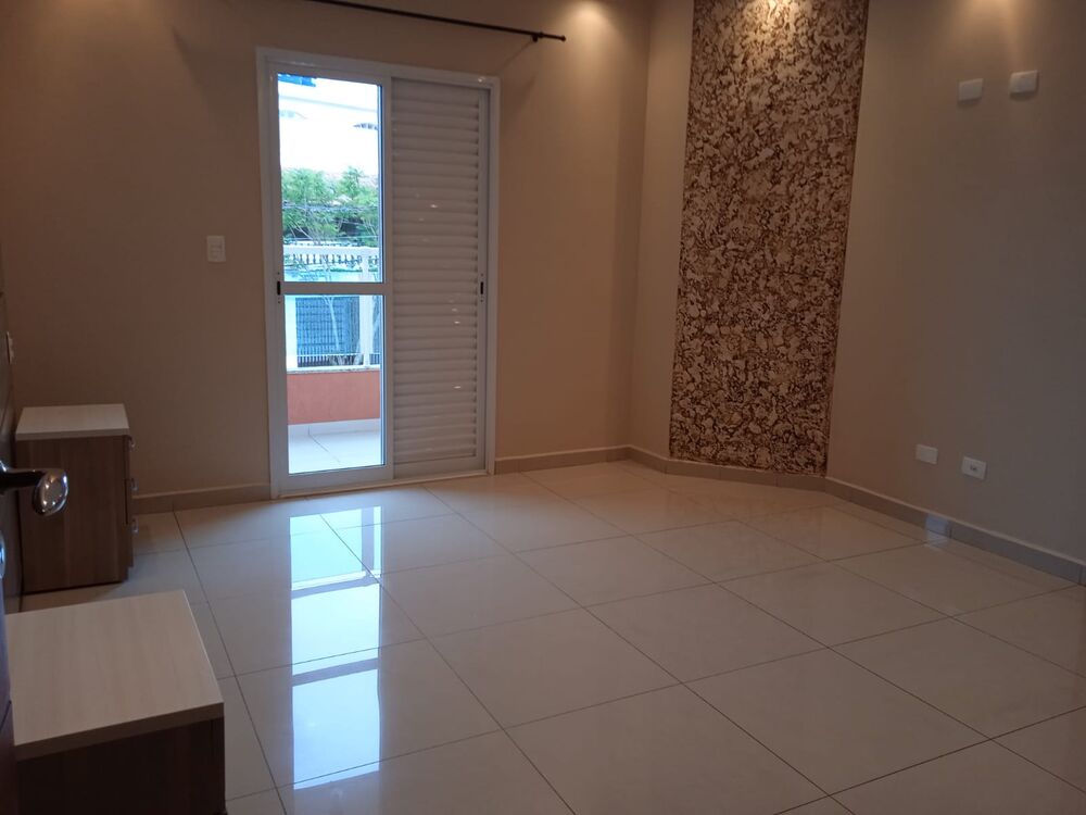 Sobrado à venda com 3 quartos, 250m² - Foto 4