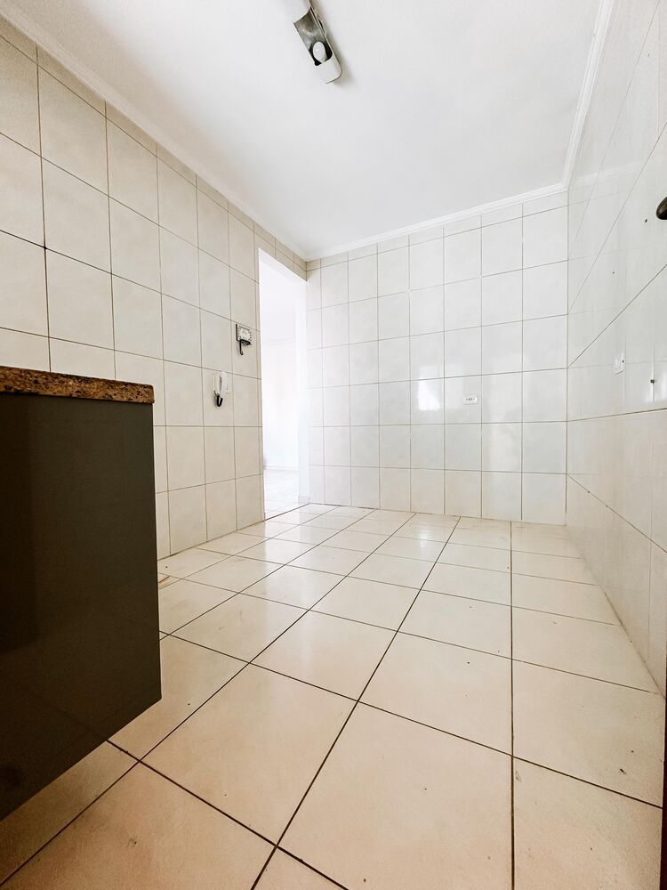 Apartamento à venda com 2 quartos, 62m² - Foto 14