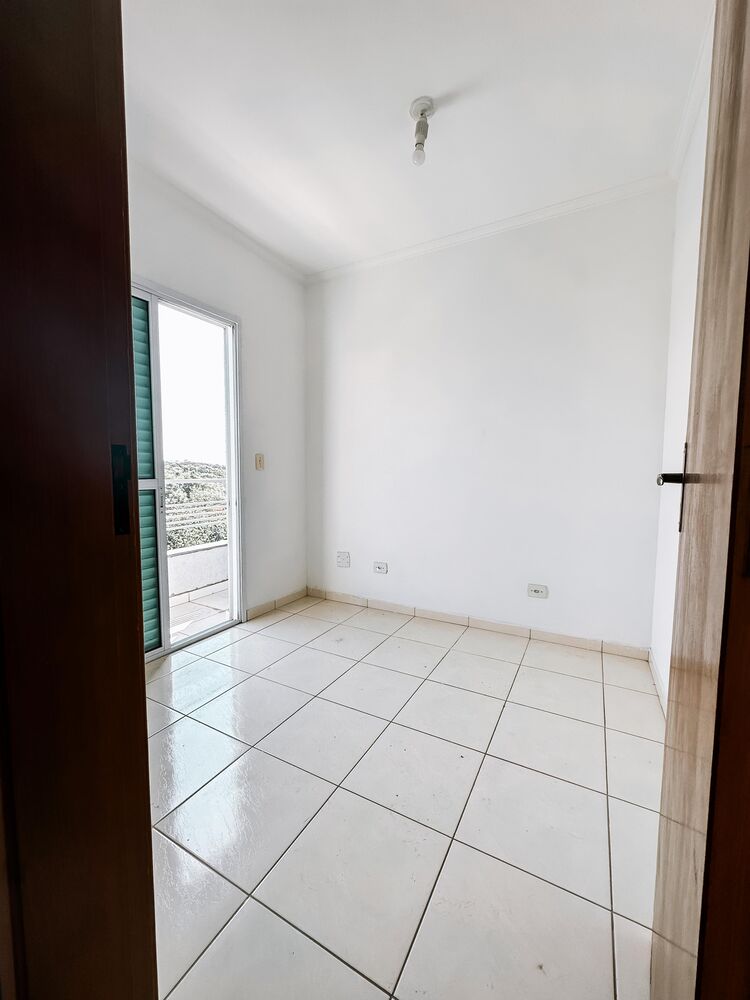 Apartamento à venda com 2 quartos, 62m² - Foto 5