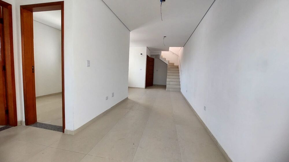 Apartamento à venda com 2 quartos, 62m² - Foto 4