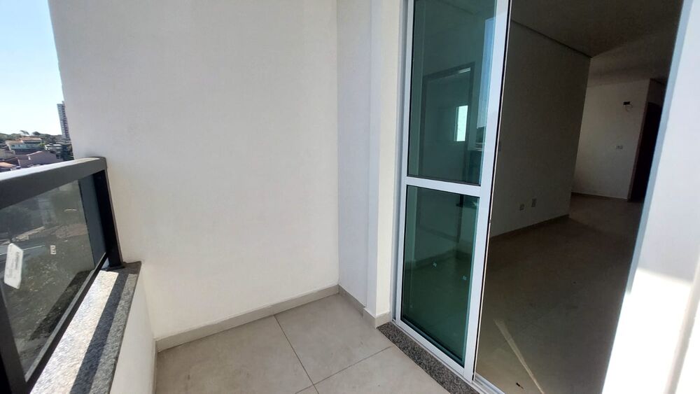 Apartamento à venda com 2 quartos, 62m² - Foto 8