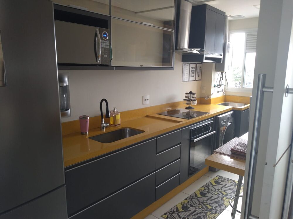 Apartamento à venda com 2 quartos, 71m² - Foto 1