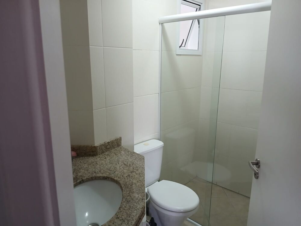 Apartamento à venda com 3 quartos, 82m² - Foto 2