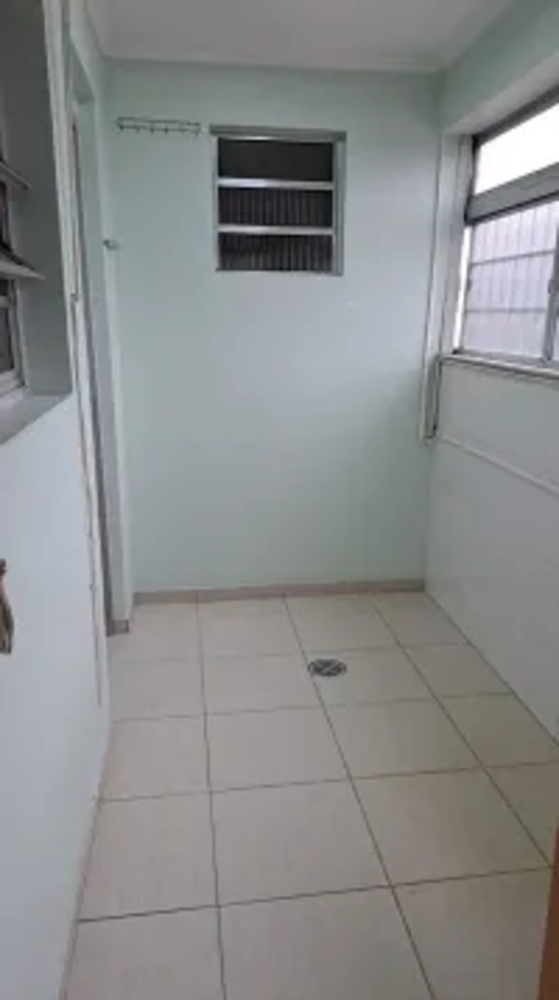 Apartamento à venda com 2 quartos, 106m² - Foto 3