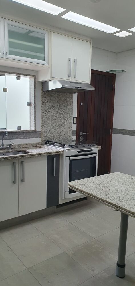 Casa à venda com 3 quartos, 232m² - Foto 38