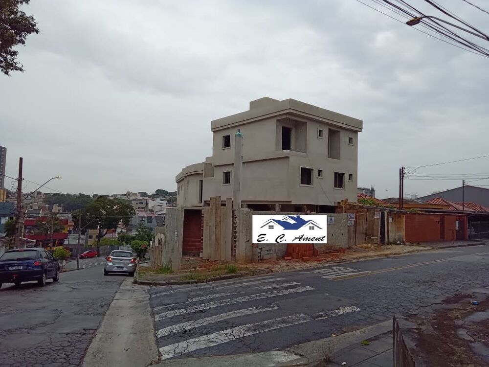 Sobrado à venda com 2 quartos, 105m² - Foto 2