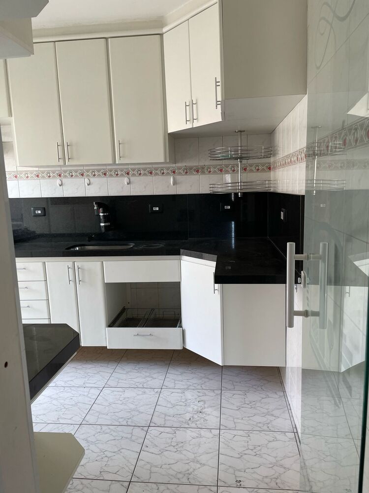 Apartamento à venda com 2 quartos, 60m² - Foto 2