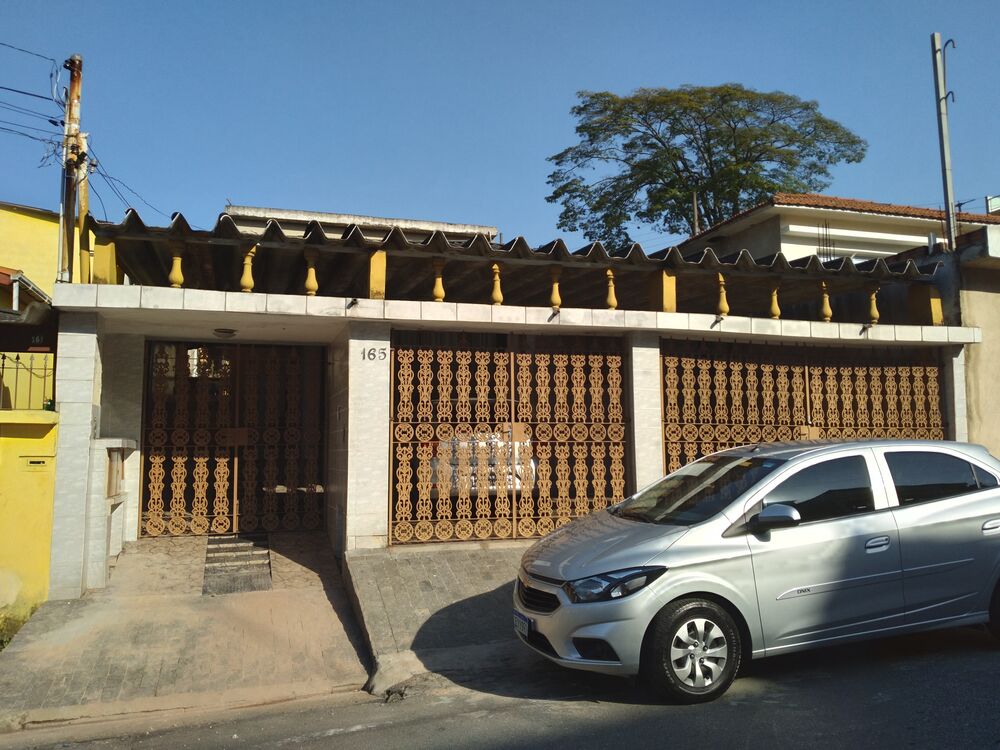 Sobrado à venda com 2 quartos, 200m² - Foto 3