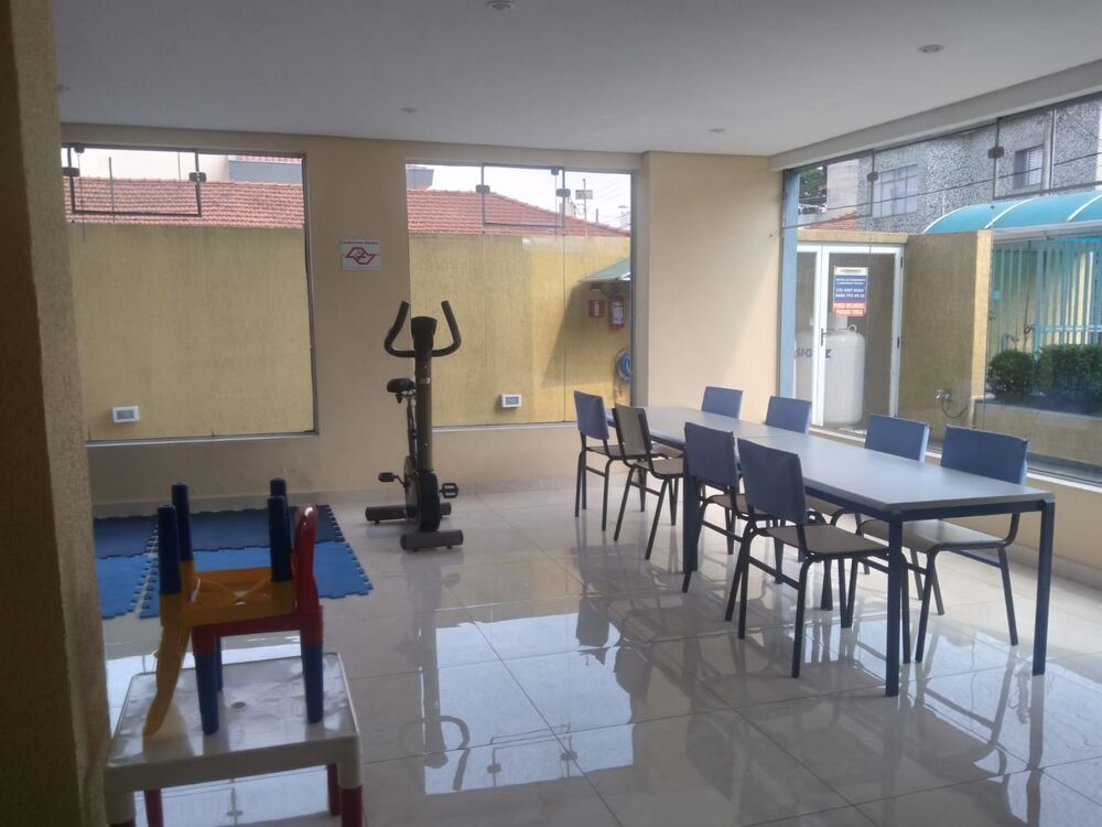 Apartamento à venda com 3 quartos, 80m² - Foto 2