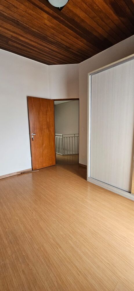 Sobrado à venda com 3 quartos, 200m² - Foto 22