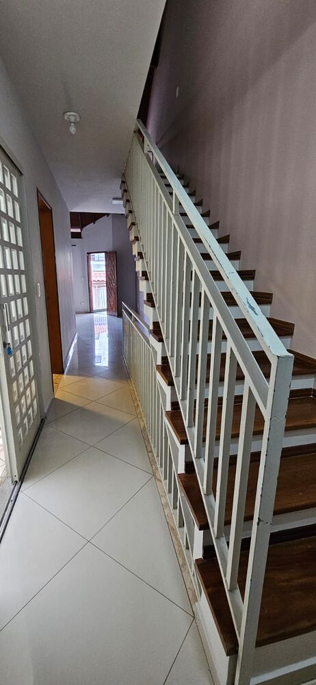 Sobrado à venda com 3 quartos, 200m² - Foto 9