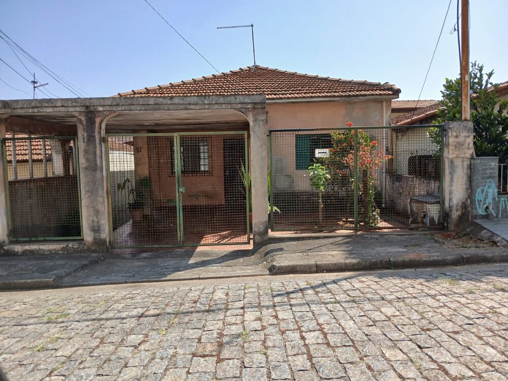 Casa à venda com 2 quartos, 160m² - Foto 2