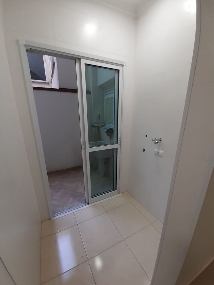 Apartamento à venda com 2 quartos, 67m² - Foto 8