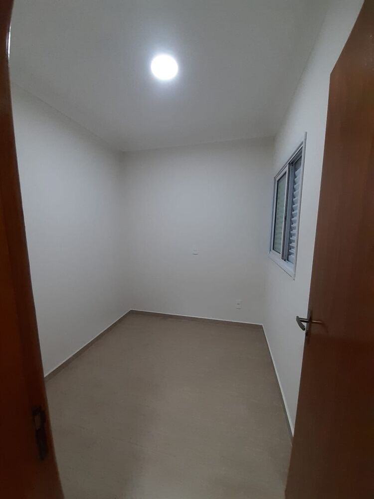 Apartamento à venda com 2 quartos, 67m² - Foto 12