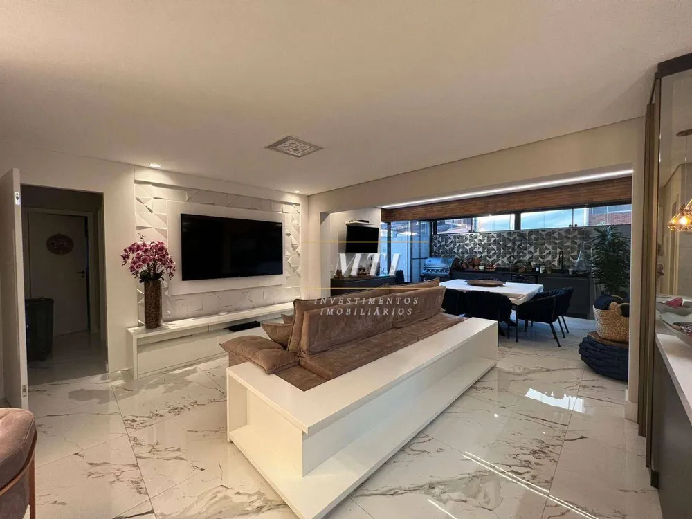 Apartamento, 3 quartos, 185 m² - Foto 1