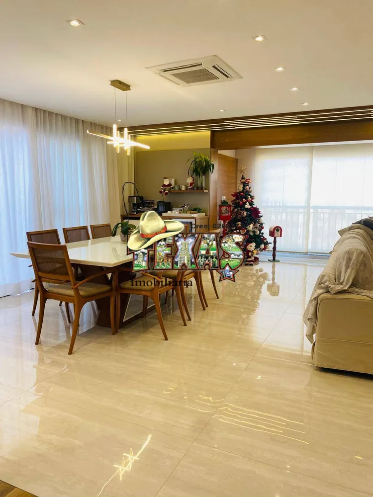 Apartamento, 4 quartos, 246 m² - Foto 1