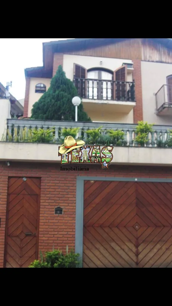Sobrado, 3 quartos, 256 m² - Foto 1