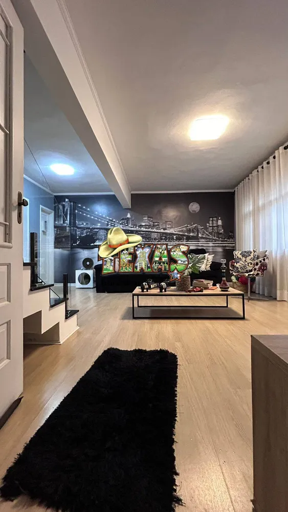 Casa, 3 quartos, 230 m² - Foto 1