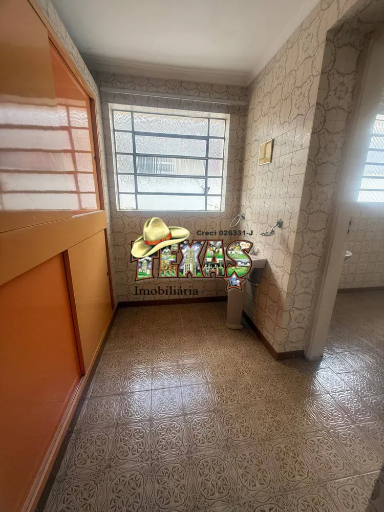 Casa, 3 quartos, 250 m² - Foto 2