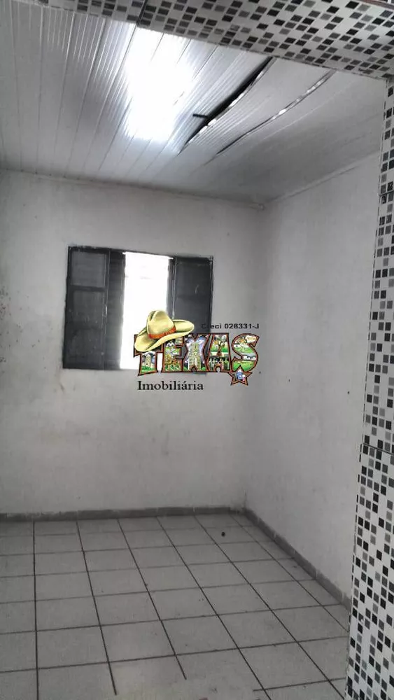 Sobrado à venda com 2 quartos, 125m² - Foto 2