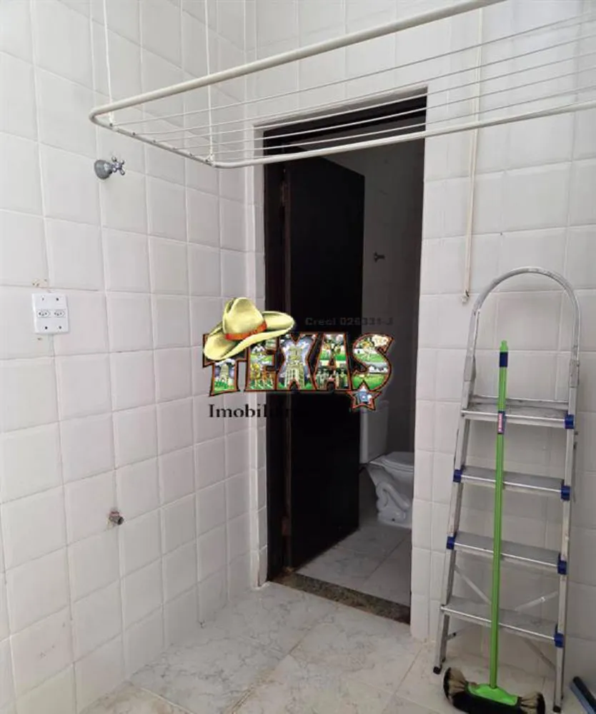 Sobrado, 3 quartos, 303 m² - Foto 4