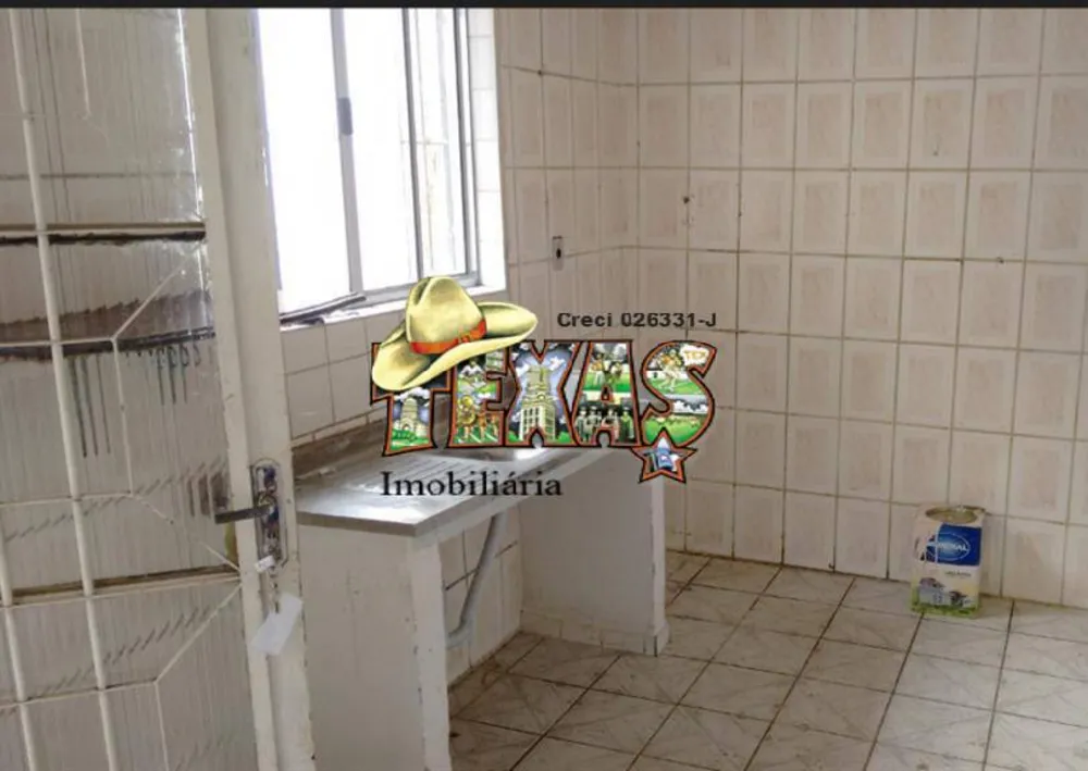 Casa, 6 quartos, 250 m² - Foto 2