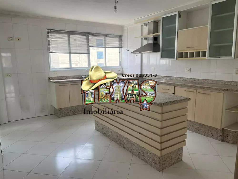 Apartamento à venda com 3 quartos, 130m² - Foto 1