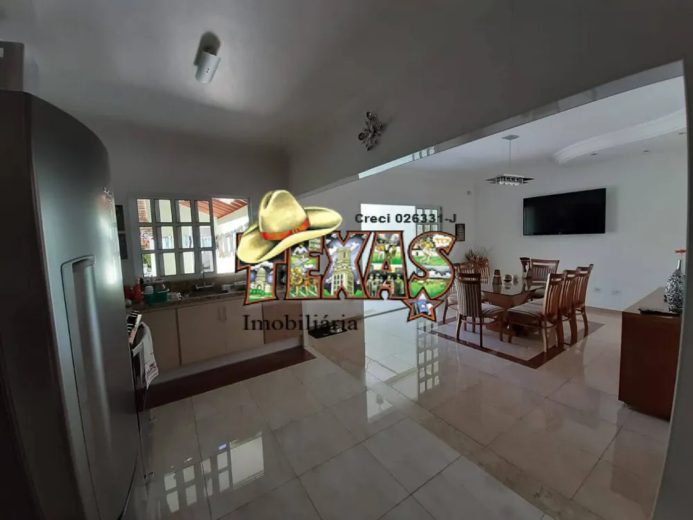 Sobrado, 3 quartos, 240 m² - Foto 1