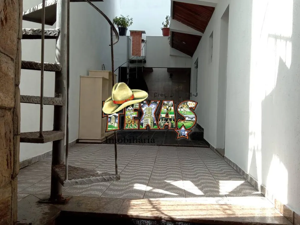 Sobrado, 3 quartos, 192 m² - Foto 1