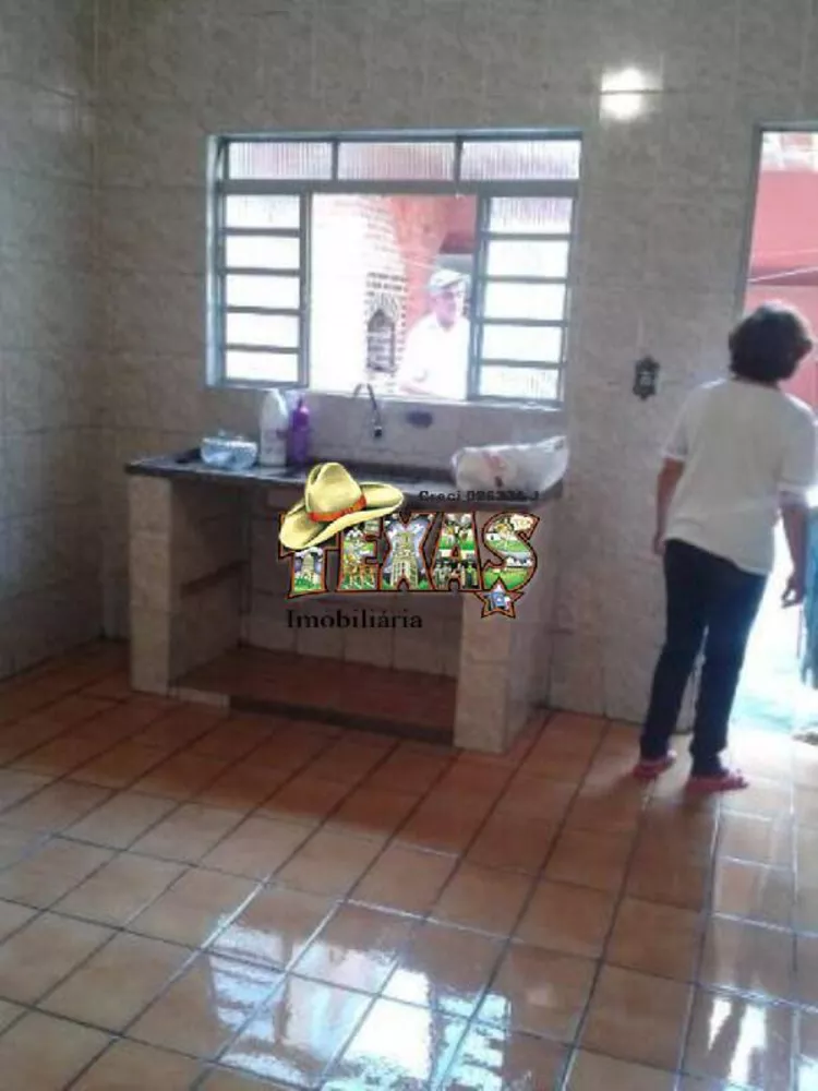 Sobrado à venda com 3 quartos, 120m² - Foto 4