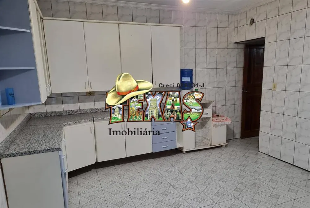 Sobrado, 4 quartos, 270 m² - Foto 2