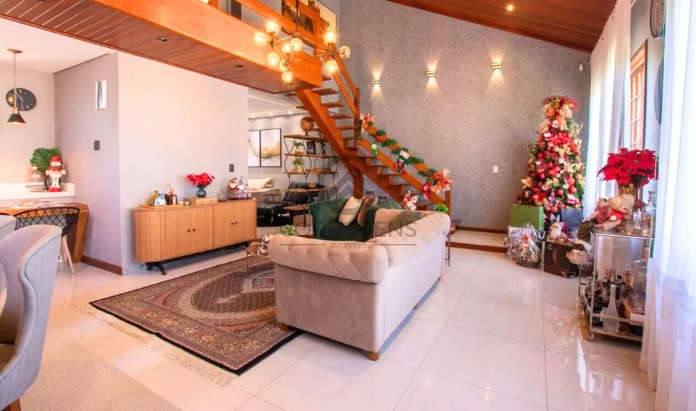 Casa, 3 quartos, 228 m² - Foto 4