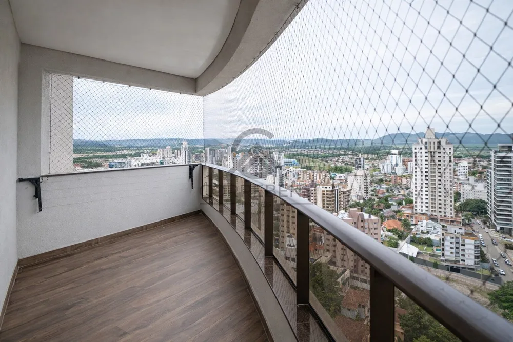 Apartamento, 3 quartos, 222 m² - Foto 2