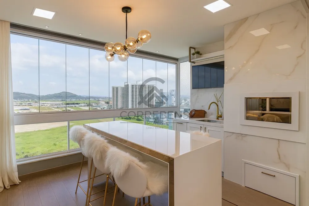 Apartamento, 3 quartos, 207 m² - Foto 2