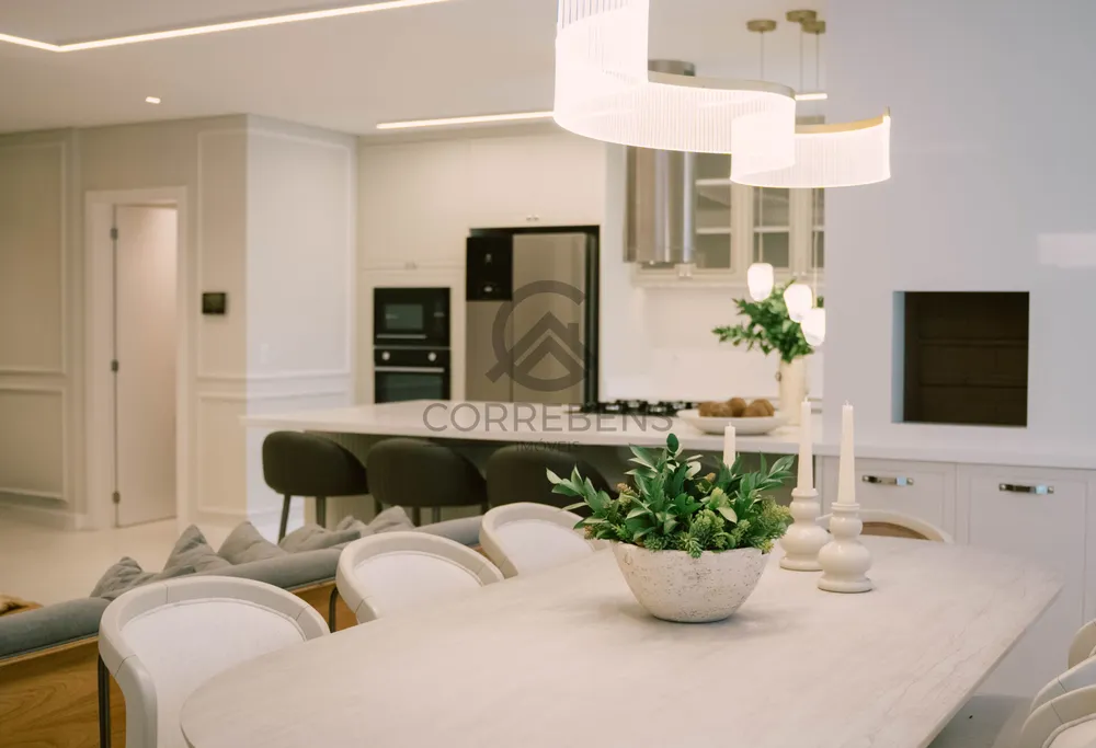 Apartamento, 3 quartos, 178 m² - Foto 1