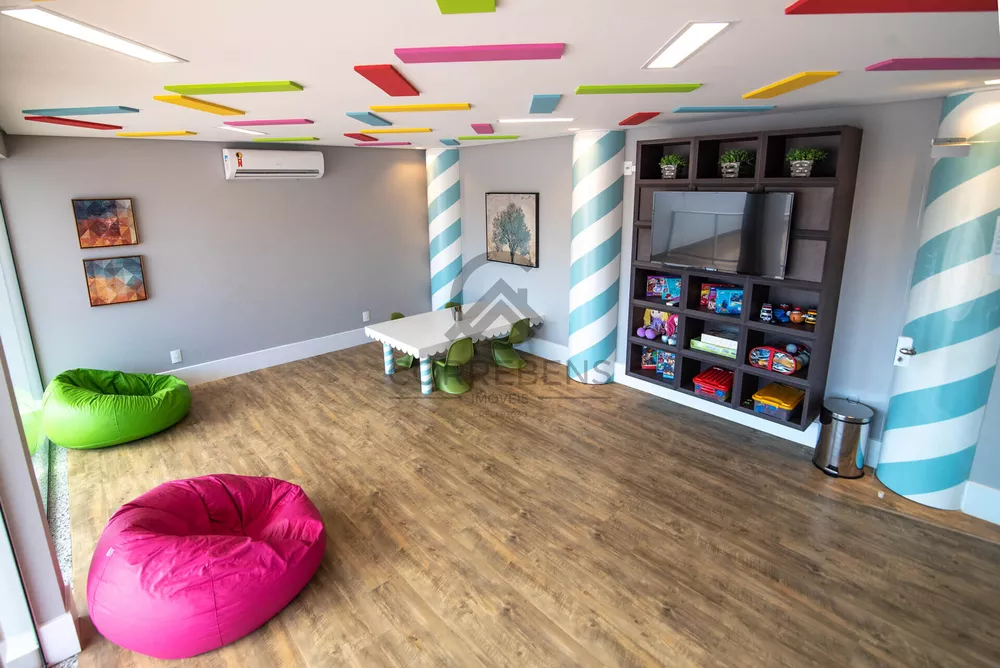 Apartamento, 3 quartos, 156 m² - Foto 1
