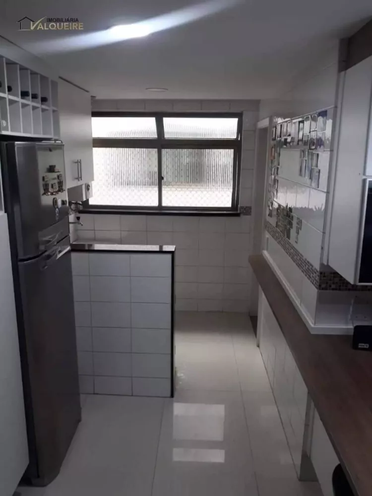 Apartamento à venda com 3 quartos, 122m² - Foto 6