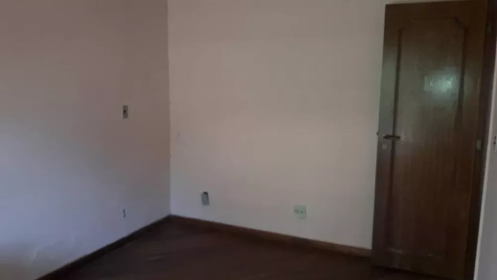 Casa de Condomínio à venda com 4 quartos, 248m² - Foto 6