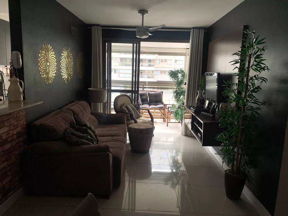 Apartamento à venda com 3 quartos, 82m² - Foto 4