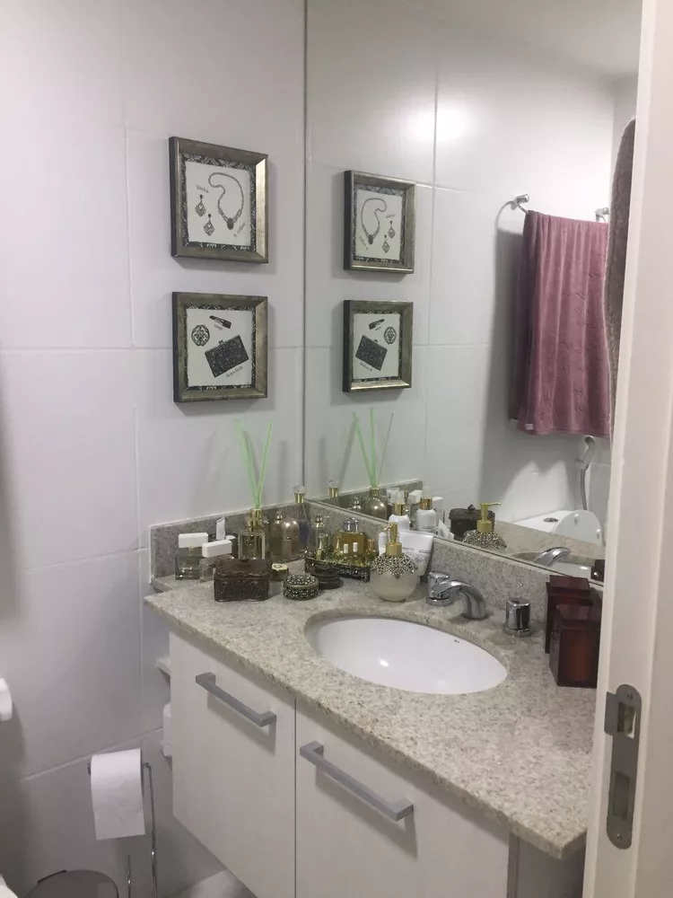 Apartamento à venda com 2 quartos, 69m² - Foto 7