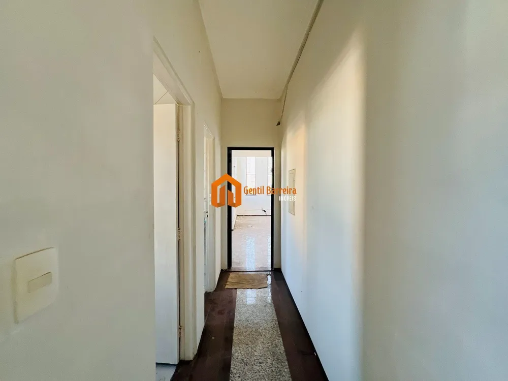 Casa, 8 quartos, 641 m² - Foto 8