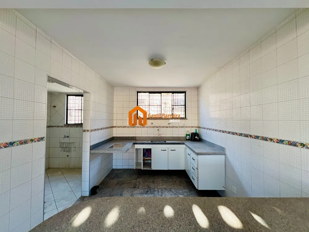 Casa, 8 quartos, 641 m² - Foto 4