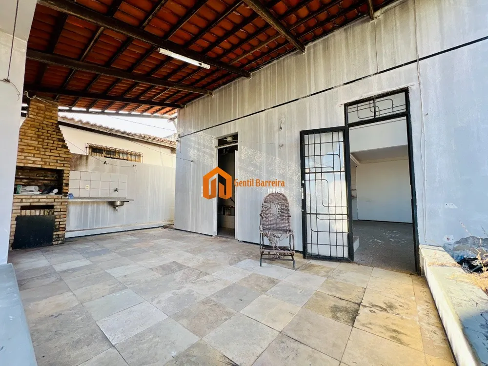 Casa, 8 quartos, 641 m² - Foto 1