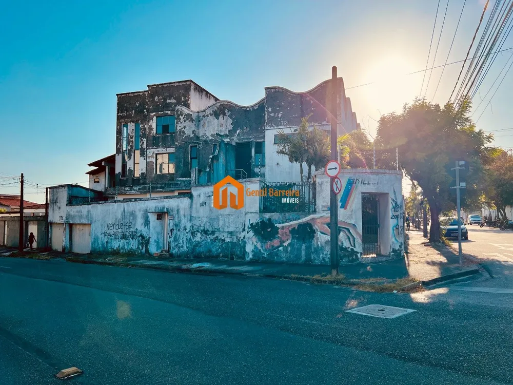 Casa, 8 quartos, 641 m² - Foto 16