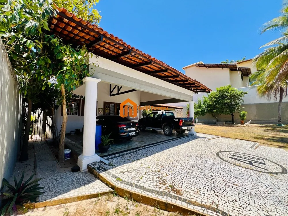 Casa, 4 quartos, 246 m² - Foto 2